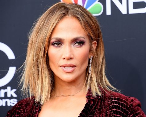 Celebrities Over 50 Looking Fabulously Fit