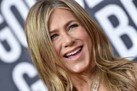 Jennifer Aniston Does These Things to Look So Good