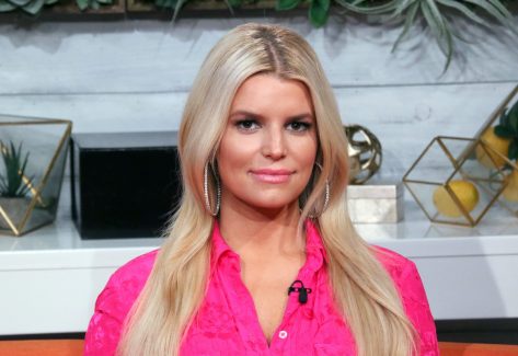 Jessica Simpson Keeps the Weight Off This Way