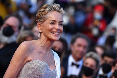 Sharon Stone Posts Makeup-Free Selfie From Home