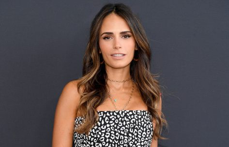 Jordana Brewster Shares Bikini Selfie of Her Flat Abs