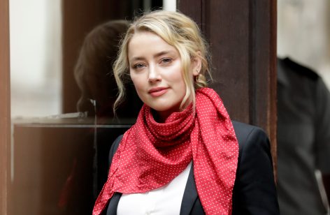 5 Ways Amber Heard Maintains Her Incredible Bikini Body
