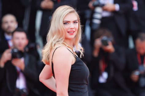 Kate Upton in Bikini Nails Pool Workout