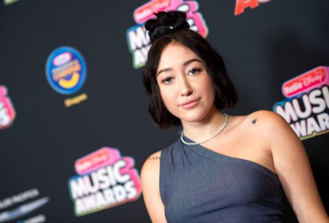 Noah Cyrus Shares Bikini Photo of Her Riding Horse