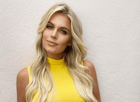 Madison LeCroy Steams Up Miami in Her Swimsuit