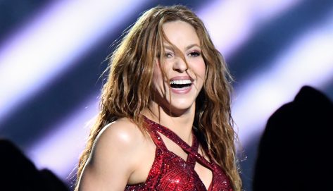 5 Ways Shakira Stays In Shape & Keeps Her Bikini Body Fit