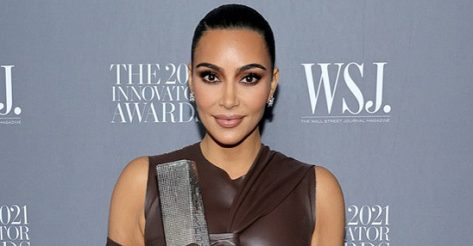 Kim Kardashian in Bathing Suit Says Hi to "Mother Nature"