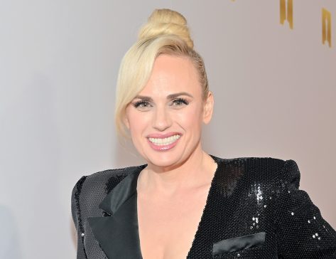 Rebel Wilson in Bathing Suit is “Blushing”