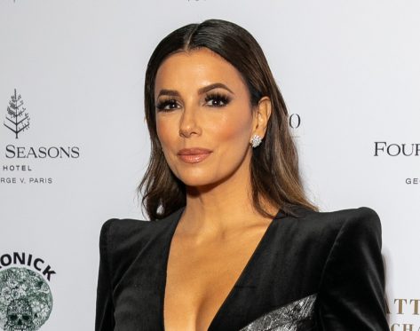 Eva Longoria in Bathing Suit Celebrates “Xmas in LA”