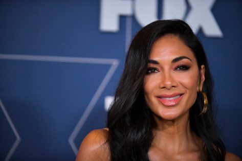 Nicole Scherzinger in Bathing Suit is "Into the Vibes"