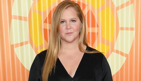 Amy Schumer in Bathing Suit Says “I Feel Good”