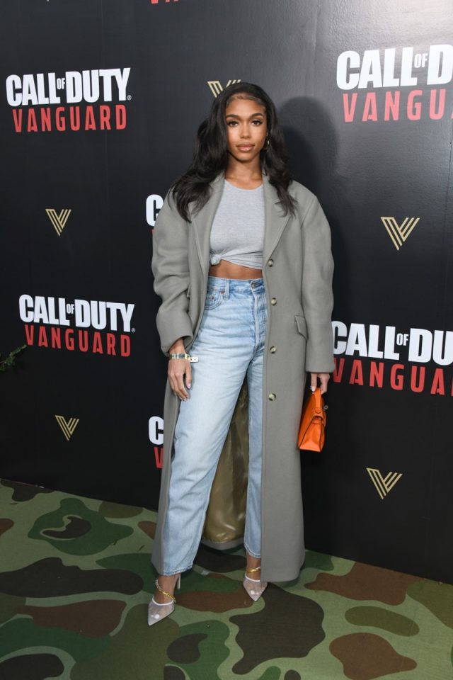 Lori Harvey Goes Barefoot in Bikini for Yacht Ride in Brazil – Footwear News