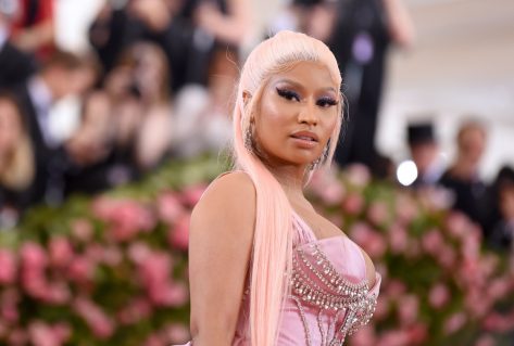 Nicki Minaj in Bathing Suit Asks “Do We Have a Problem?”