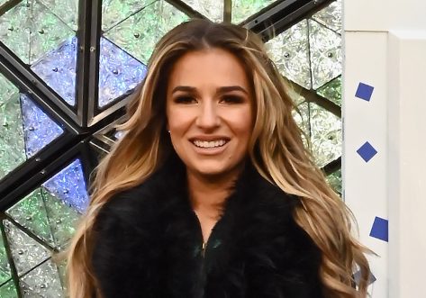 Jessie James Decker in Bathing Suit and Other Star Snaps This Week