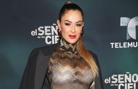 Ninel Conde in Bathing Suit Says “Get Your Vitamin D”