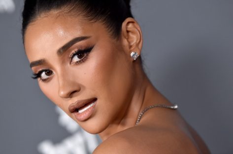 Shay Mitchell Flaunts Baby Bump and is “So Excited”