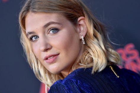 Yellowjackets’ Sophie Nélisse in Bathing Suit Says “Let’s Go”