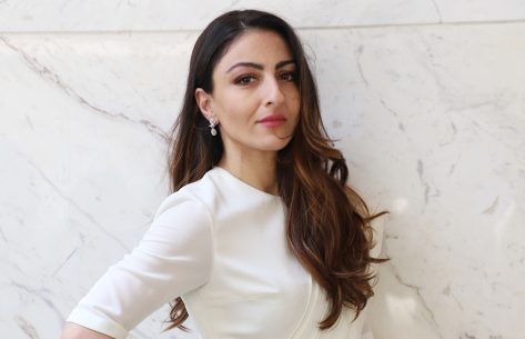 Soha Ali Khan in Bathing Suit Has “Monday Morning Blues”
