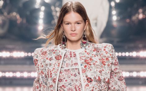 Anna Ewers in Bathing Suit Says “Thank You” to Elle