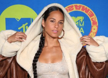The One Trick Alicia Keys Uses to Melt Fat