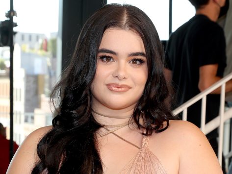 Barbie Ferreira in Bathing Suit Went With “Girlies to Brasil” 