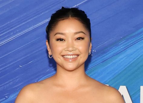 Lana Condor in Bathing Suit Gives “PSA” to Herself