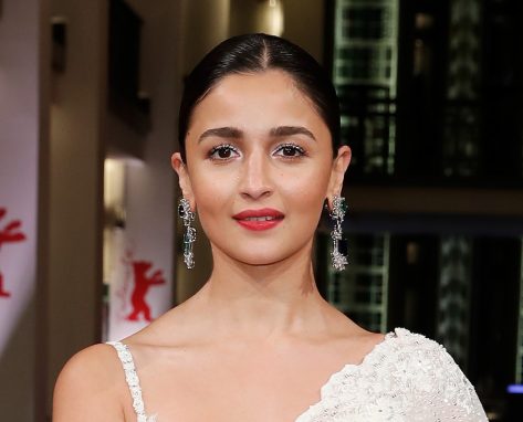 Alia Bhatt in Bathing Suit Says “This is 29”