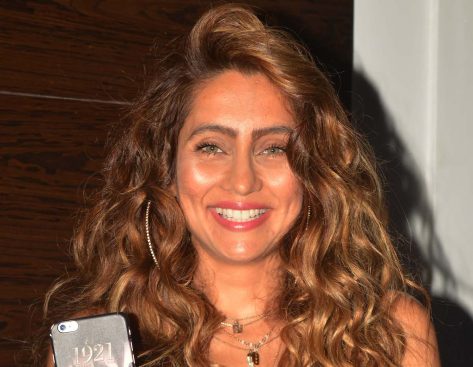 Anusha Dandekar in Bathing Suit Says “Happy Women’s Day”