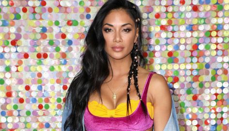 Nicole Scherzinger in Bathing Suit Says “Be Fearless”