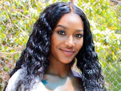90 Day Fiancé’s Brittany Banks in Bikini Says “Gimme Kiss”