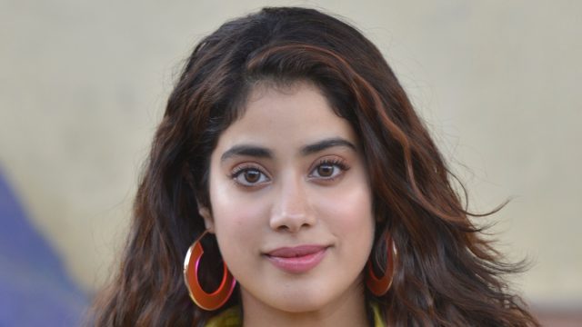 Janhvi Kapoor on the sets of Movie Masti With Manish Paul