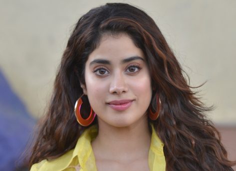 Janhvi Kapoor in Bathing Suit Top is “Unplugged”