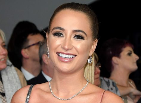 Georgia Harrison in Bathing Suit Says “Stop Accepting Less” 