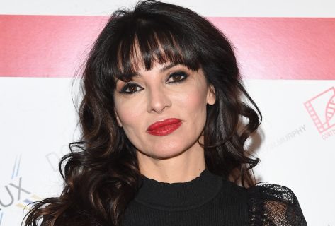 Miriana Trevisan in Bathing Suit is a “Goddess of Beauty”