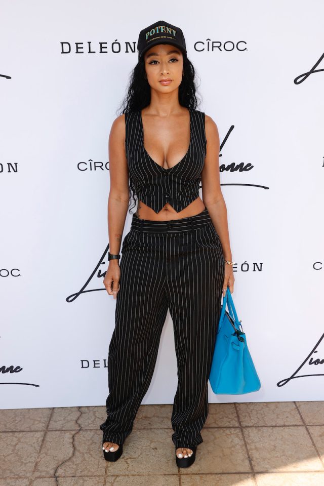 Draya Michele in Bathing Suit Chilled on Vacation — Celebwell