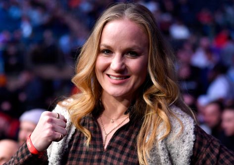 Valentina Shevchenko in Bathing Suit Has “Weekend Vibes”