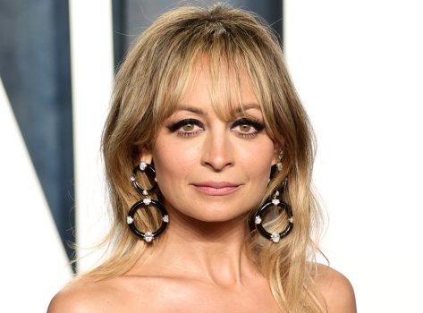 Nicole Richie in Bathing Suit is “With People I Love”