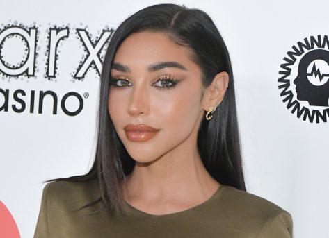 Chantel Jeffries in Bathing Suit Says “Honey”