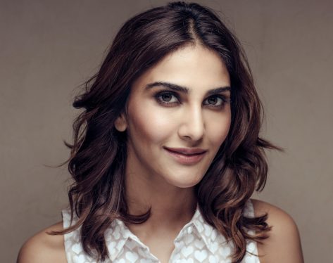 Vaani Kapoor in Bathing Suit is “Missing” the Beach 