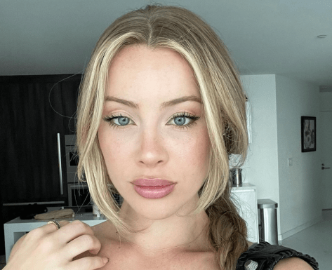 Daisy Keech in Bathing Suit Is at “Rest”