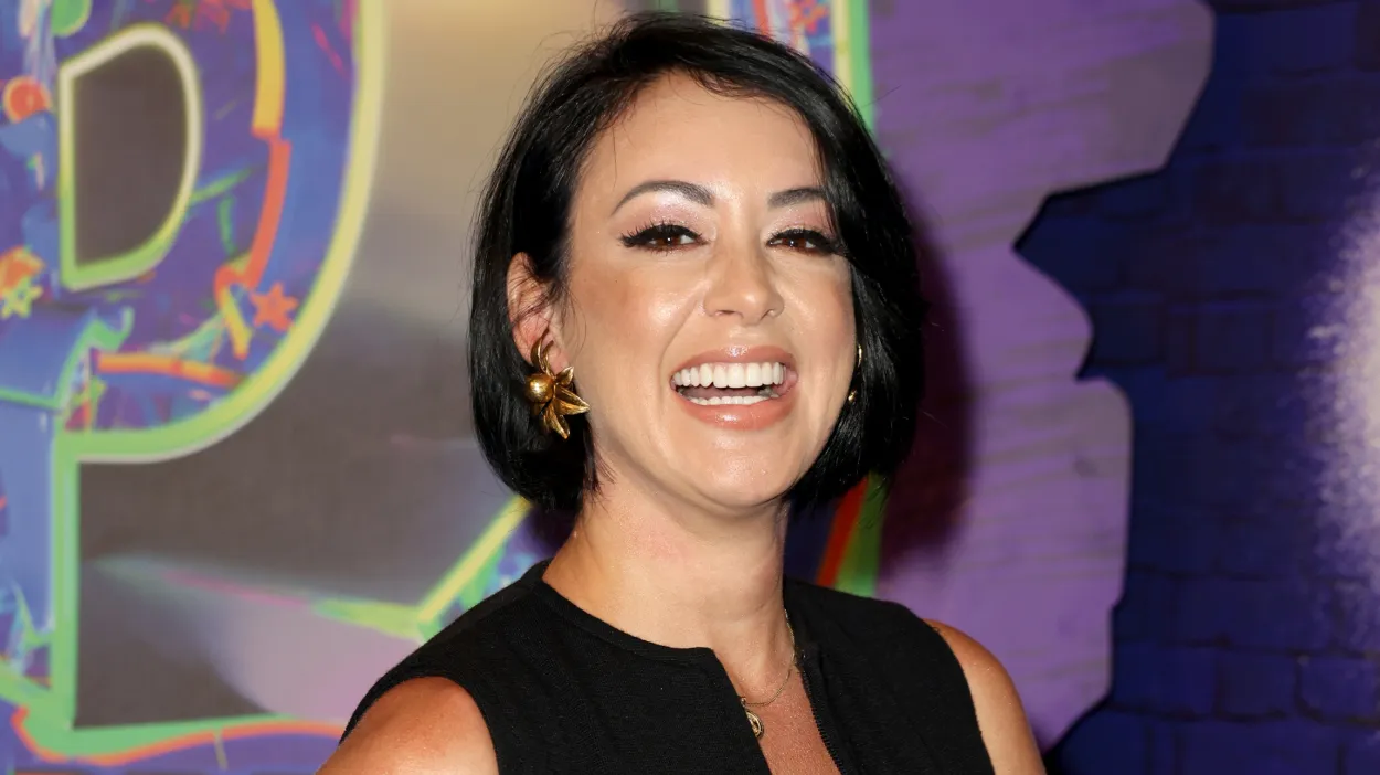 Imaray Ulloa in Bathing Suit Says “I Want to Party” — Celebwell