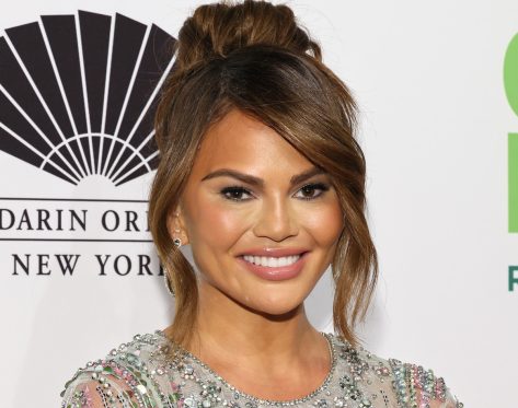 Chrissy Teigen in Bathing Suit is “Wow”