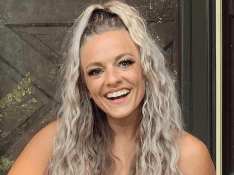 Teen Mom's MacKenzie McKee in Bathing Suit Has "No Complaints"