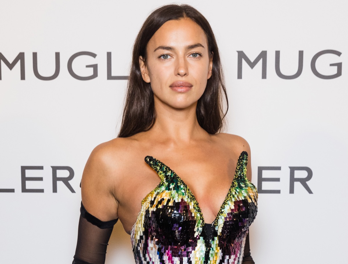 Irina Shayk In Black Bikini Is Up “Past Your Bedtime”