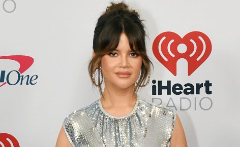 Maren Morris in Bathing Suit Has "All the Blues, Baby"