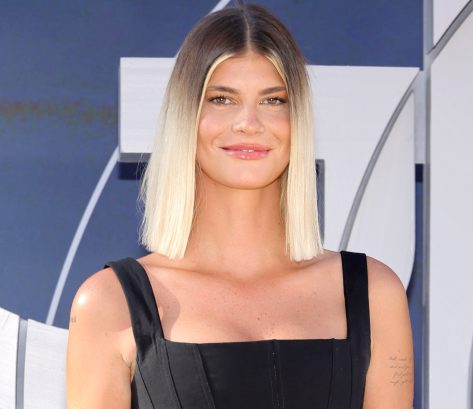 Laura Giurcanu in Bathing Suit is “Hot”