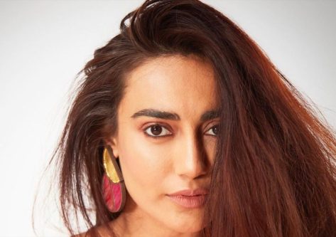 Surbhi Jyoti in Bathing Suit Says “Sea You Too”