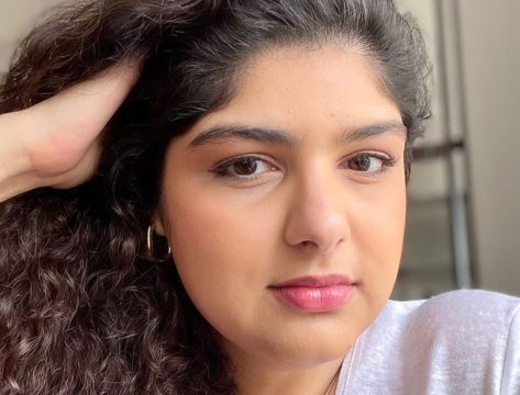 Anshula Kapoor in Bathing Suit is “Learning to be Okay With My Body”