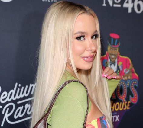 Tana Mongeau in Bathing Suit Shares “Yacht” Photo Dump
