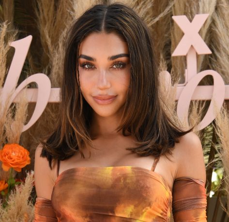 Chantel Jeffries in Bathing Suit is “On the Beach”